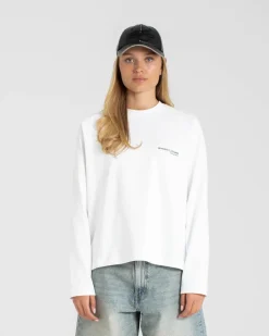 Everyday Essential Raglan Longsleeve White dame