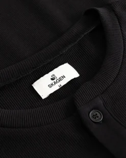 Henley Long Sleeve Black