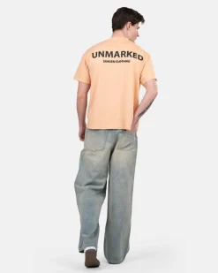 UNMARKED T-shirt Peach